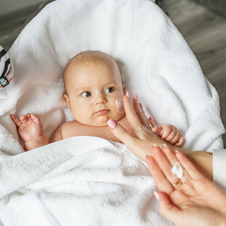How to Care for Baby's Dry and Flaky Skin in Winter