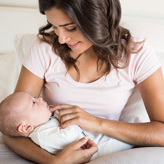 5 Common Breastfeeding Problems and How to Deal with Them