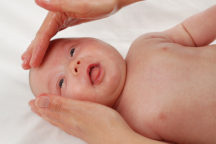 The Ultimate Guide: How To Care For Your Newborn's Hair And Scalp