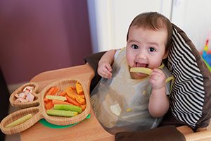 8 Helpful Tips for Successful Baby-led Weaning